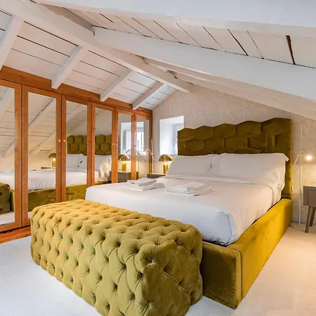 Luxury Duplex W/ River View By Lovelystay Apartman *