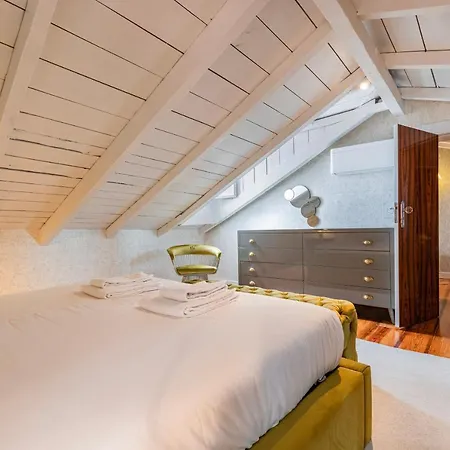 Luxury Duplex W/ River View By Lovelystay * Лиссабон