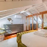 Luxury Duplex W/ River View By Lovelystay Apartman *